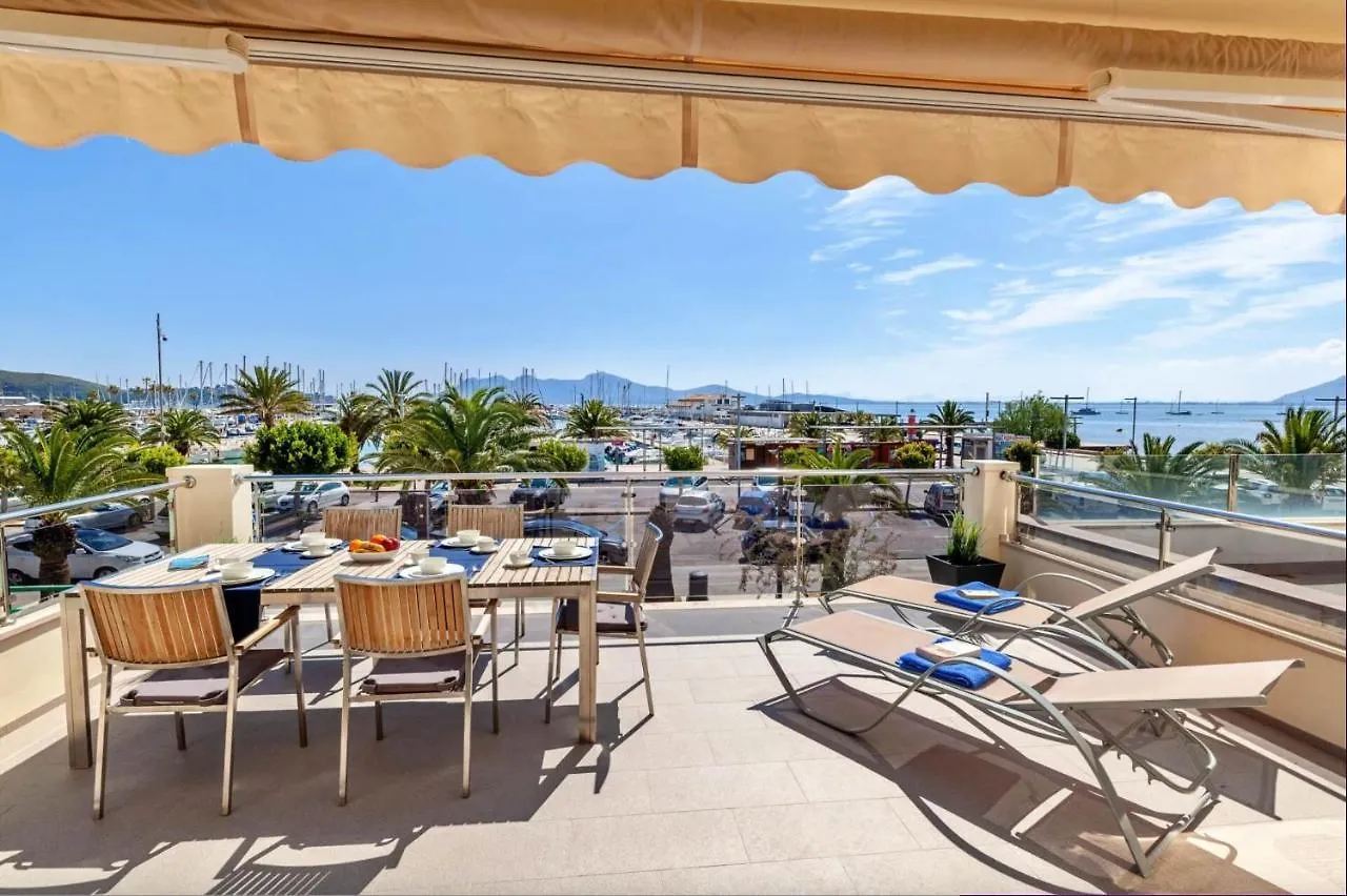 Modern Frontline Apartment With Sea Views Port de Pollença İspanya