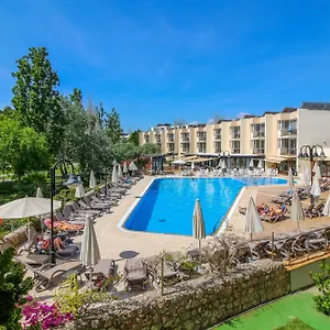 4* Aparthotel Duva &